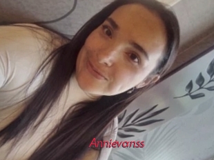 Annievanss