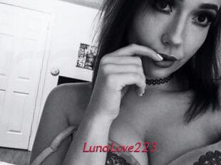 LunaLove223