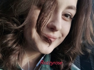 Rozzyrose